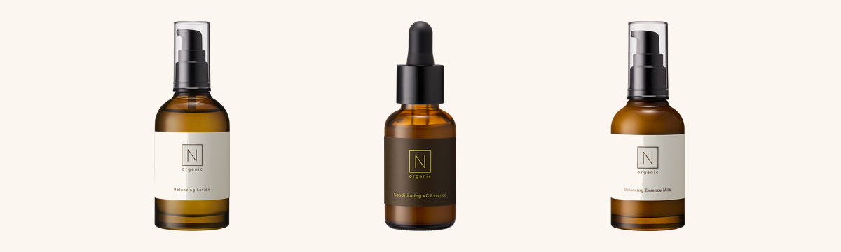 N organic Basic バランシング ローション・コンディショニング VCエッセンス・バランシング エッセンス ミルクの3点（公式商品画像より）