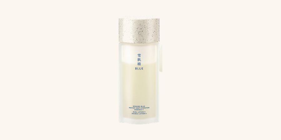 雪肌精 BLUE ディープ ハイドレイティング エッセンス リキッドIIのボトル