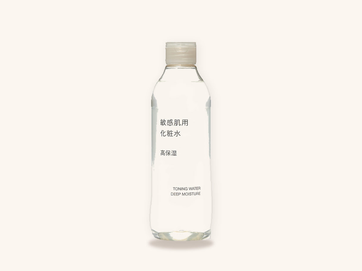 無印良品 化粧水・敏感肌用・高保湿タイプ 300mLのボトル